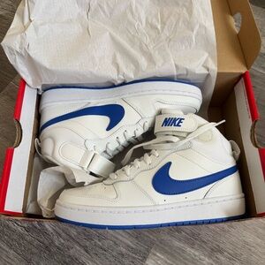 Nike court borough mid 2 (GS)